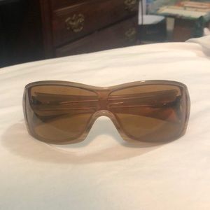 Oakley women’s sunglasses